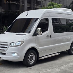 White Mercedes Sprinter van for private tours in Panama